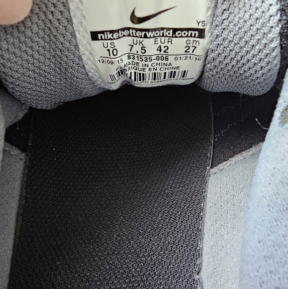 Nike Women's Dart Running Shoes - Picture 6 of 6